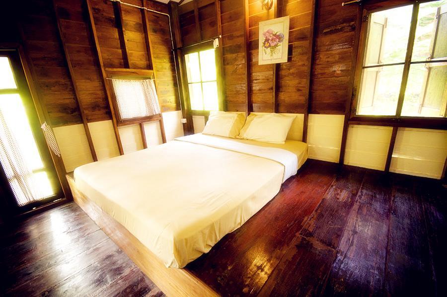 Red Z Cool Mountain Hotel Khao Kho Exterior photo