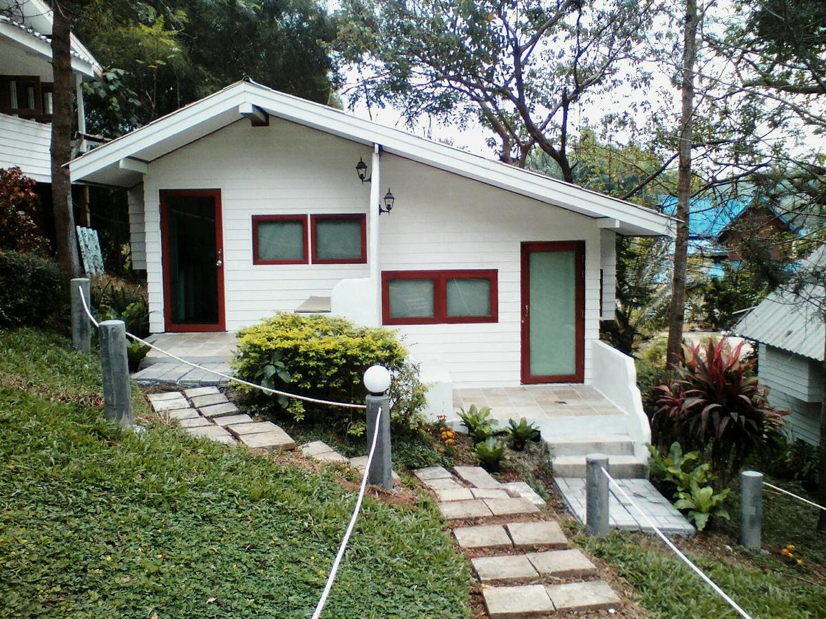 Red Z Cool Mountain Hotel Khao Kho Exterior photo