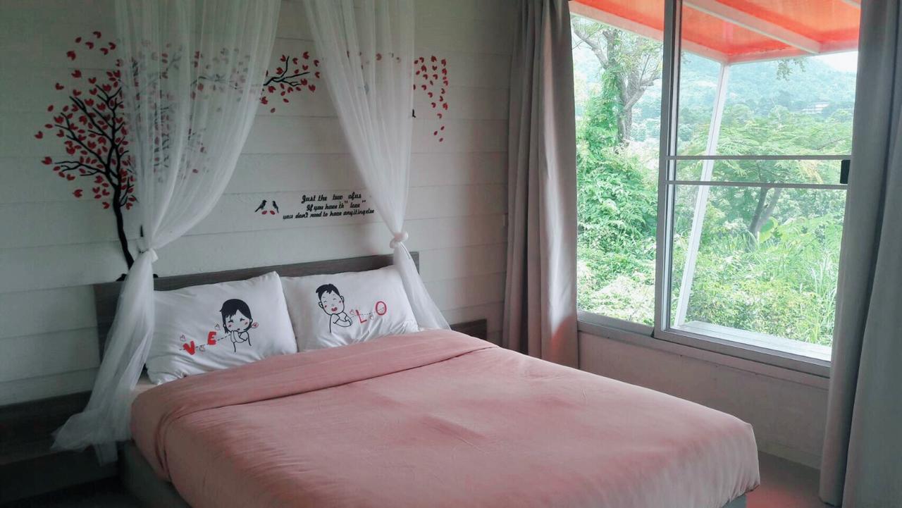 Red Z Cool Mountain Hotel Khao Kho Exterior photo